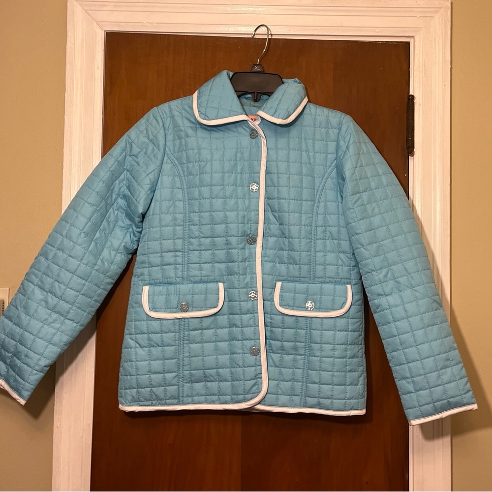 Urban Republic young adult quilited Jacket with white trim size Juniors  14